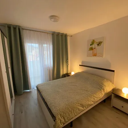 Apartment Casuta Nataliei